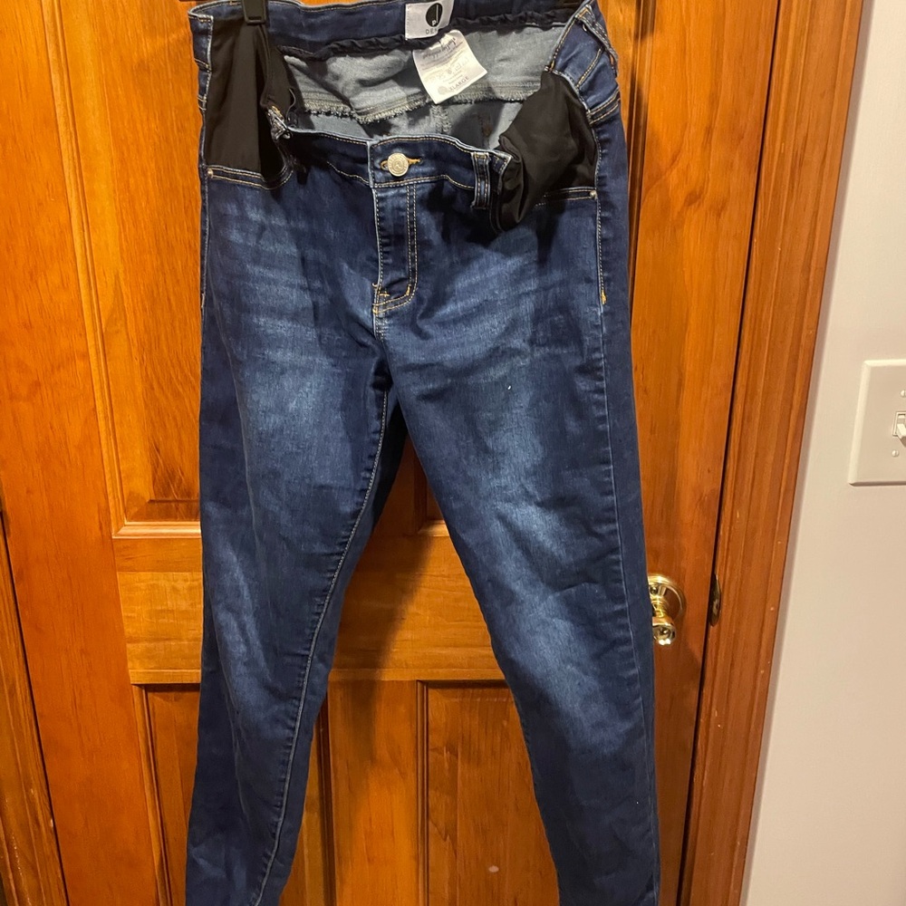 Preggo Leggings Maternity Jeans size XL